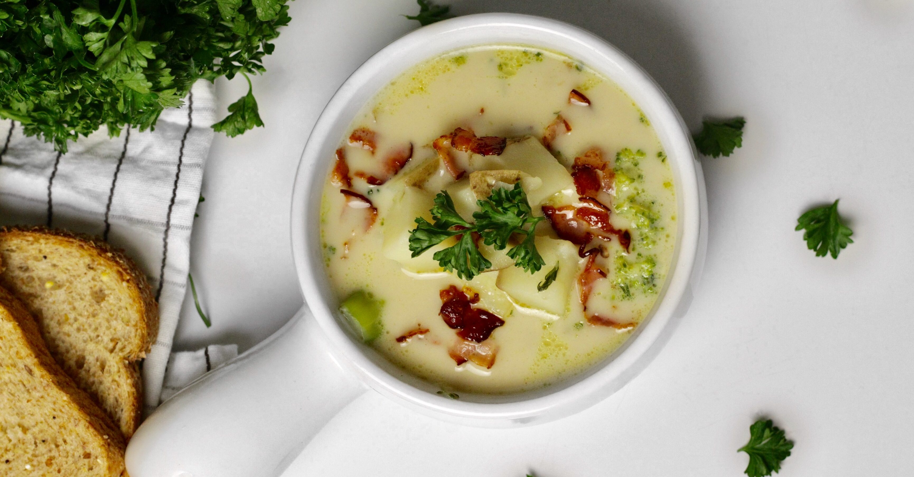 Mamzells' potatoes chowder with broccoli and bacon